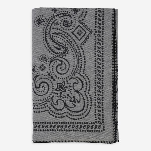 Grey Wool Patterned Throw 153x127cm