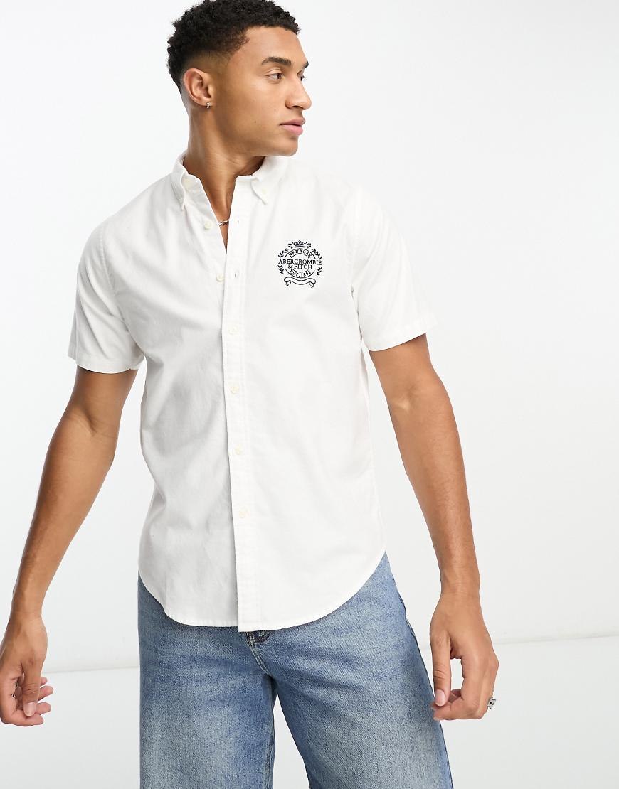 Abercrombie & Fitch Logo Short Sleeve Oxford Shirt In White